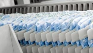 مشروع توزيع حفاضات الأطفال